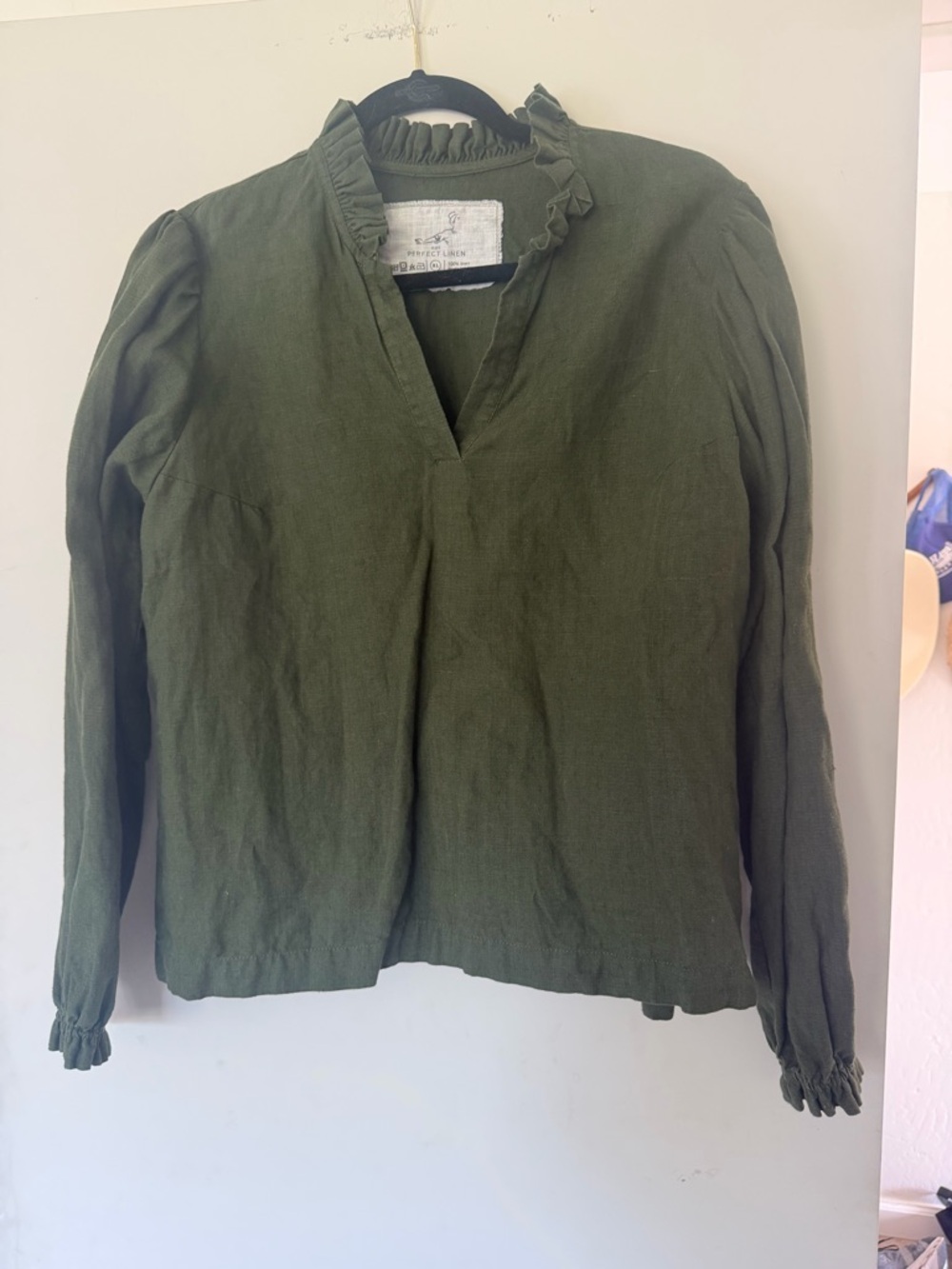 notPerfect Linen Amelia Top in Forest Green